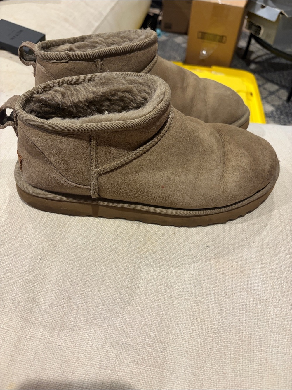 ugg ultra mini boots tuape womens sz us 8